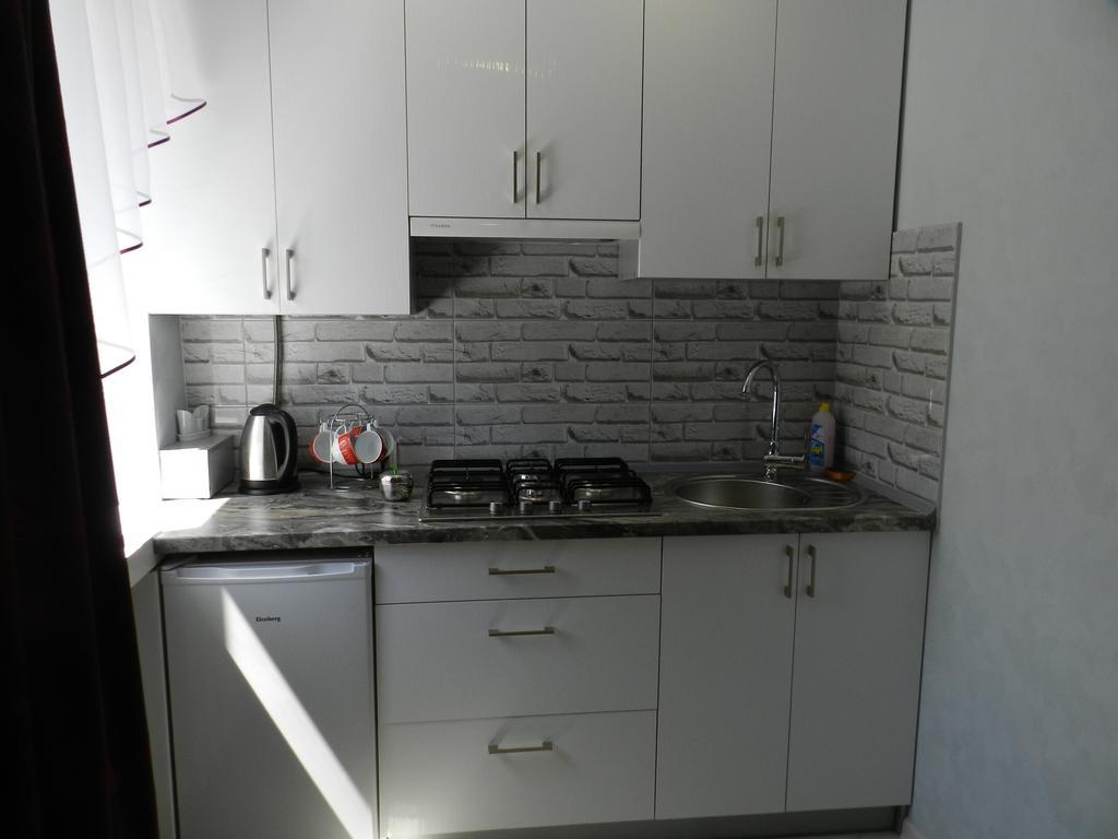 Apartment On Mstyslavs'Ka Τσέρνιγκοφ Εξωτερικό φωτογραφία